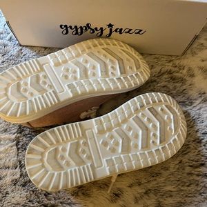 Gypsy jazz (hey dude style) girls size 11 shoes